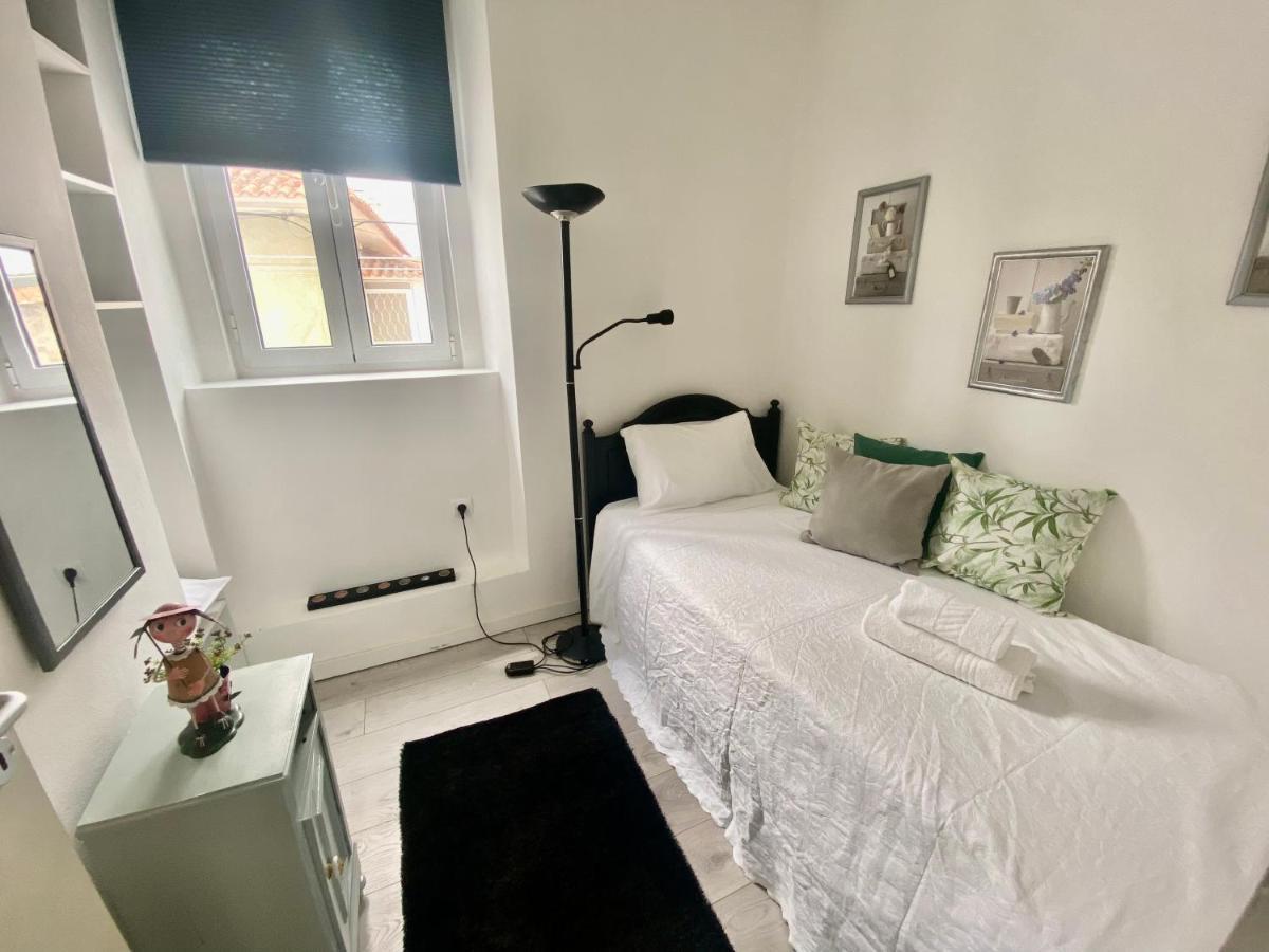 Casinha Da Patricia Apartment Nazare Ngoại thất bức ảnh